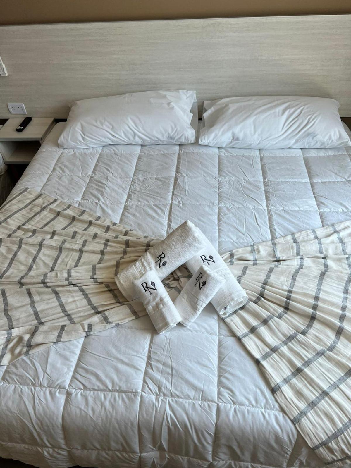 Paraiso Natural Apart & Hotel Iguazu 伊瓜苏港 外观 照片